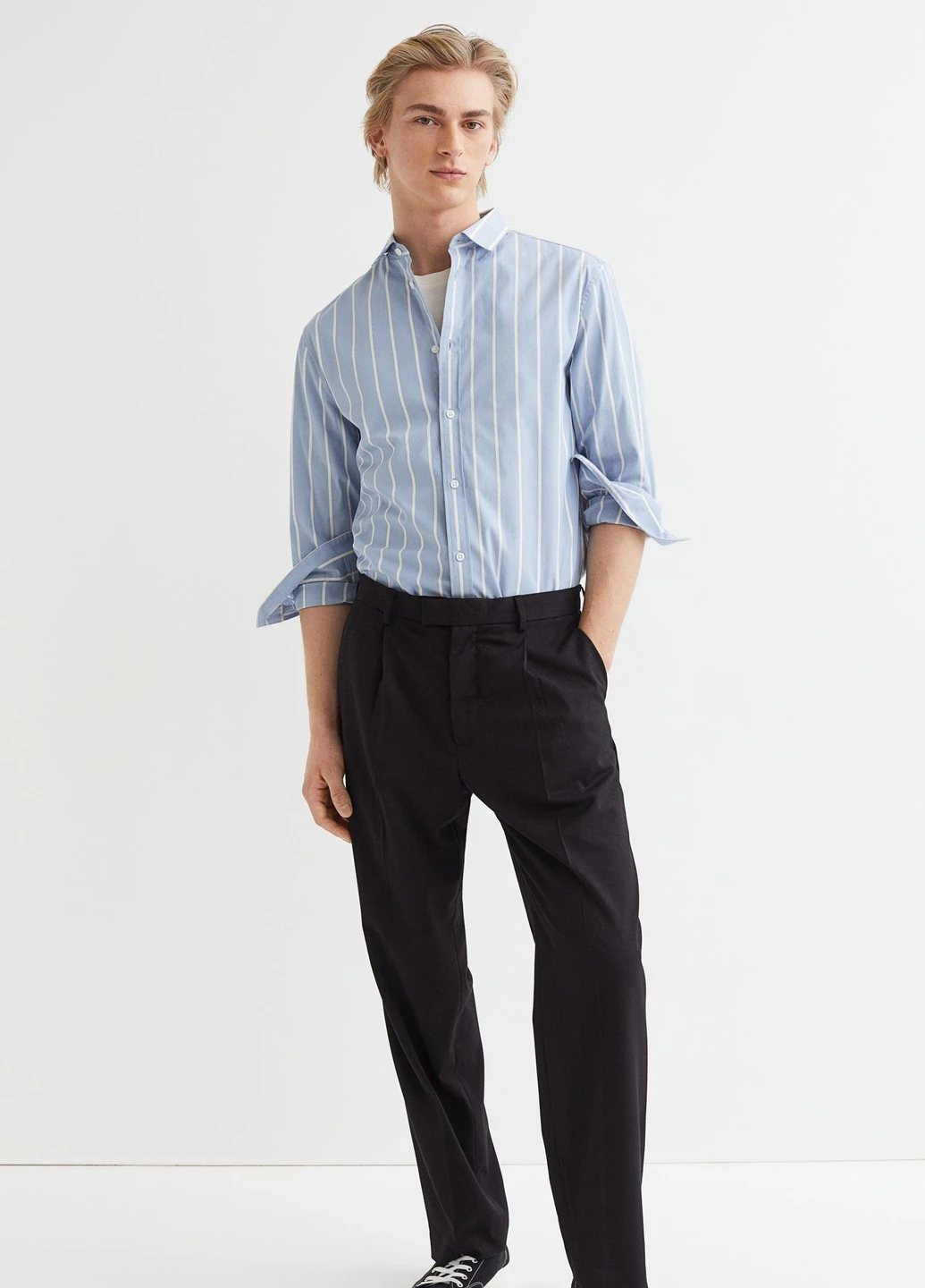 Черные брюки H&M