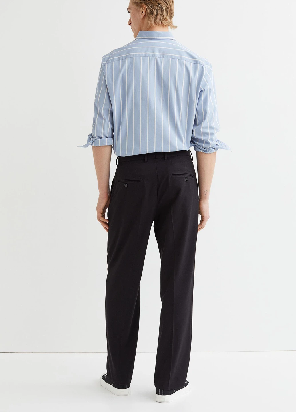 Черные брюки H&M