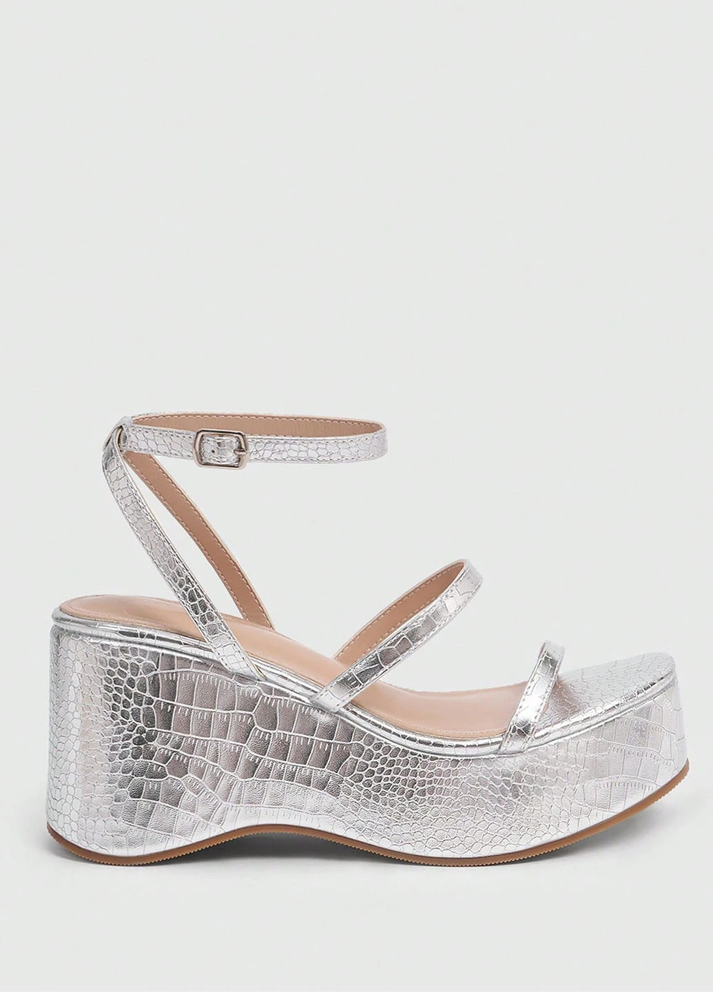 Серебряные босоножки SHEIN с ремешком