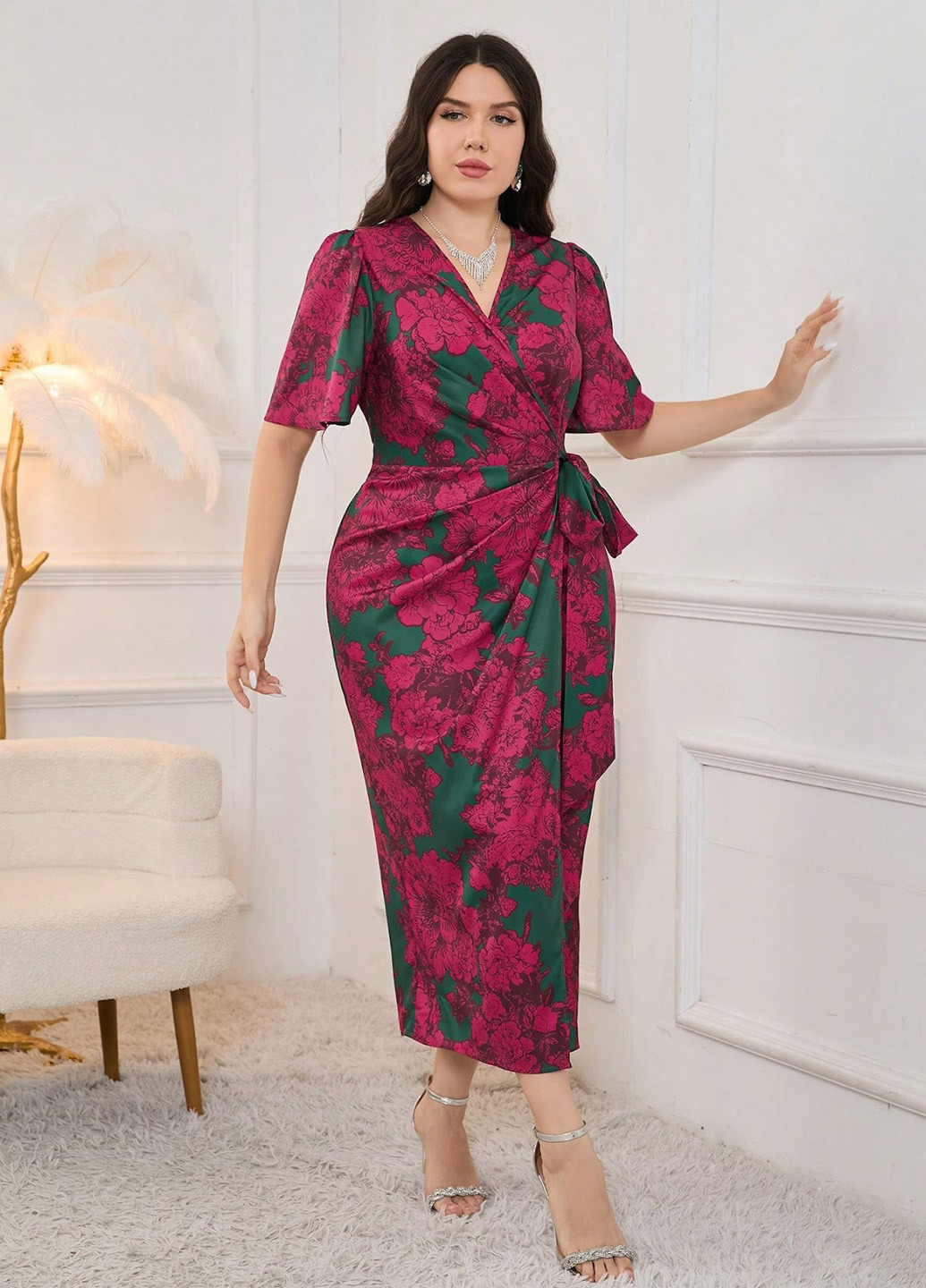 Комбінована ділова сукня на запах, футляр SHEIN з квітковим принтом