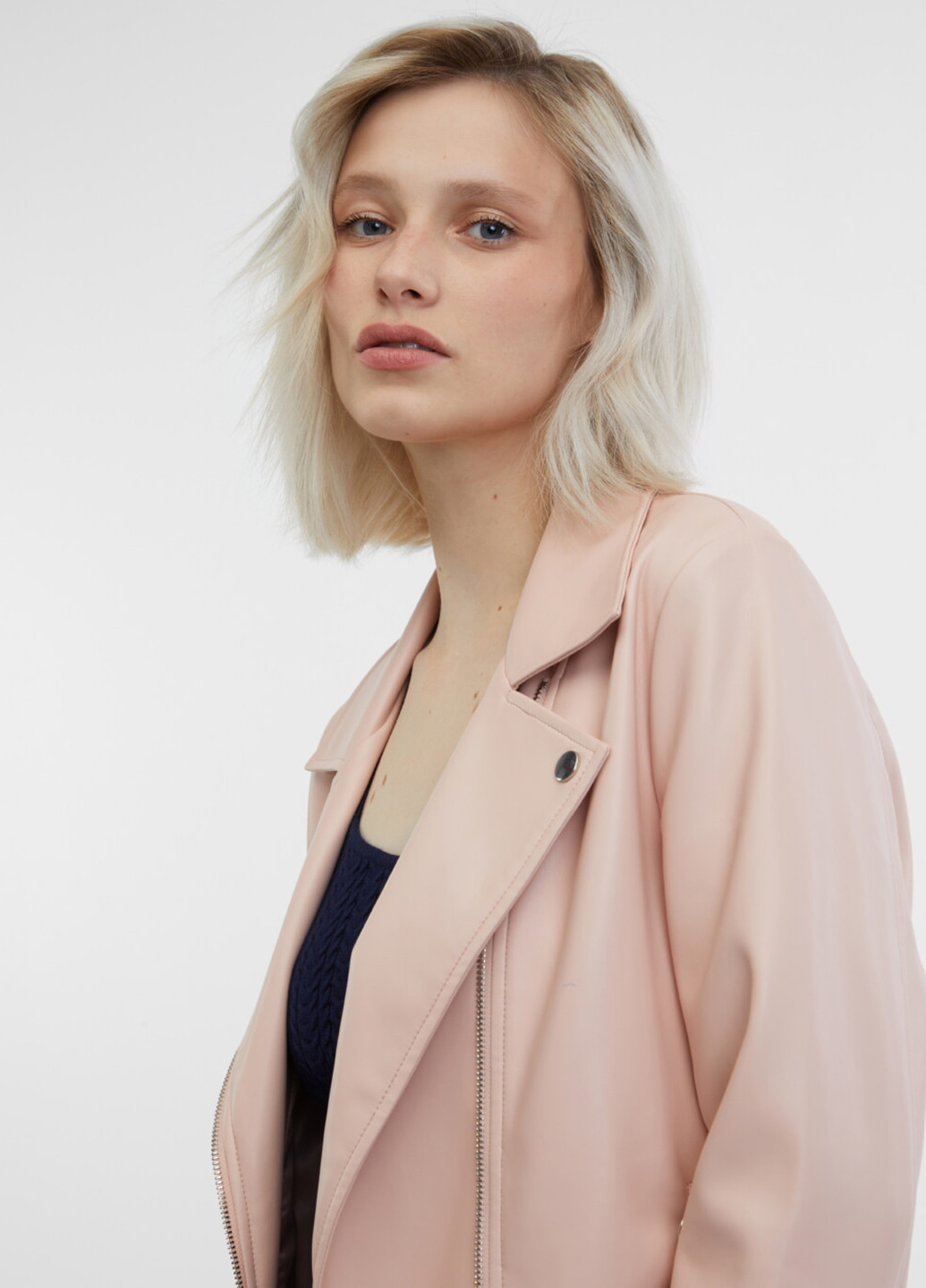 Світло-рожева демісезонна куртка косуха Orsay