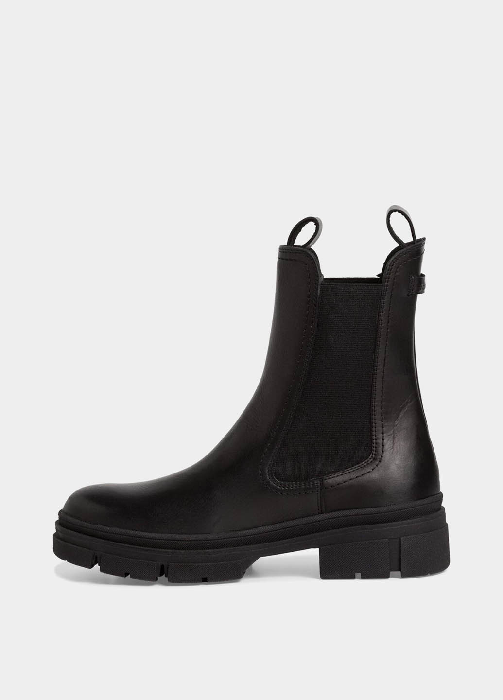 Осенние ботинки челси Tamaris на тракторной подошве