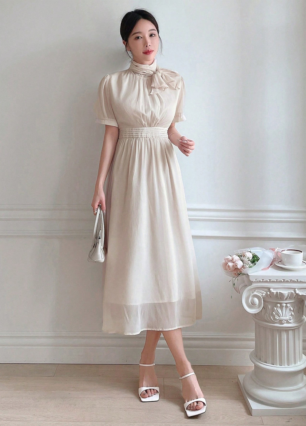 Айвори коктейльное, кэжуал платье клеш SHEIN однотонное