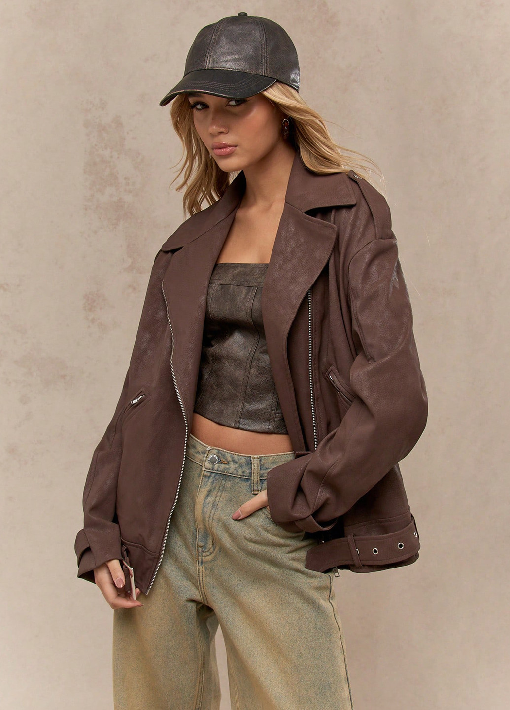 Коричнева демісезонна куртка косуха SHEIN