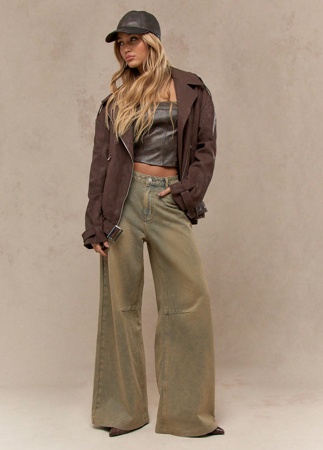 Коричнева демісезонна куртка косуха SHEIN