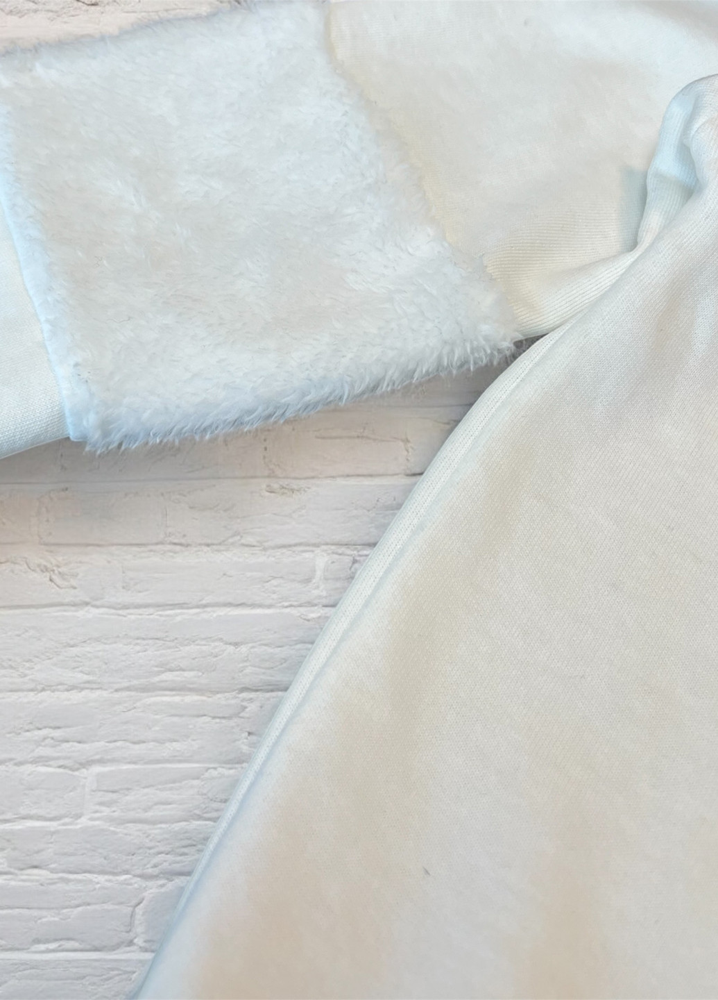 Piazza Italia свитшот однотонный белый кэжуал хлопок, футер