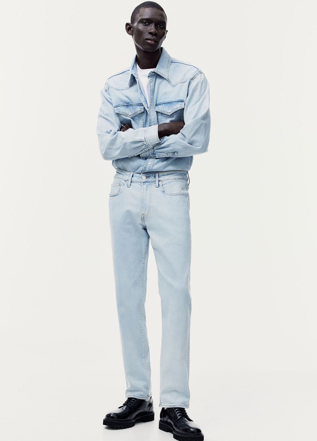 Голубые демисезонные прямые джинсы H&M