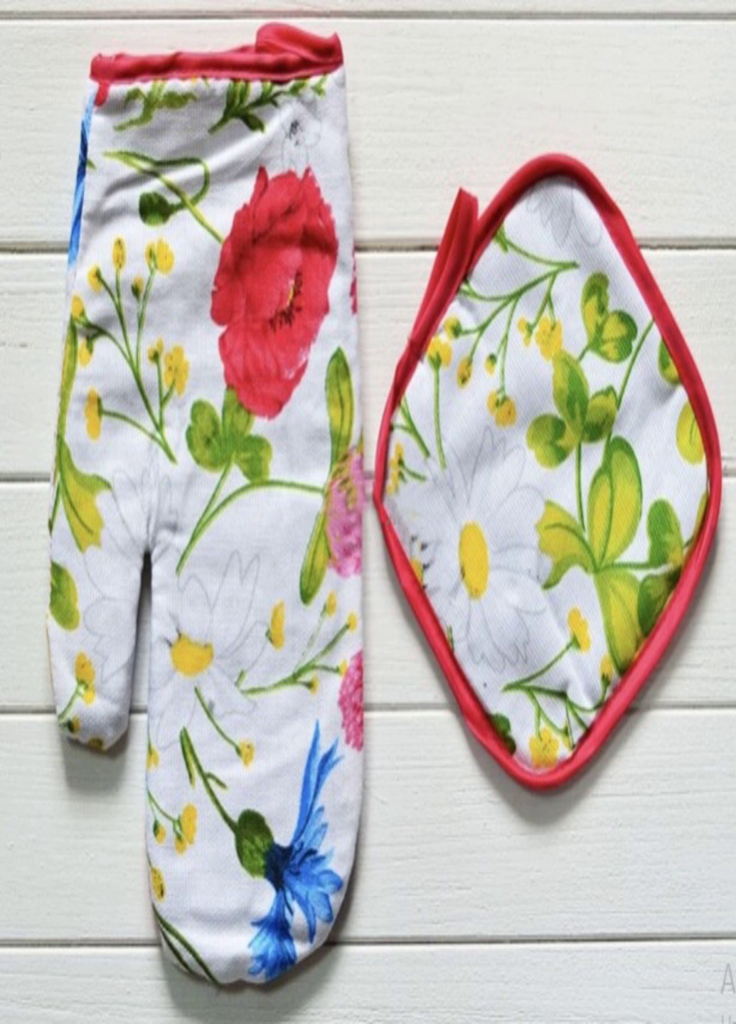 Кухонний набір фартух рукавичка прихватка рушник квіти (320159744) Francesco Marconi (205106717)