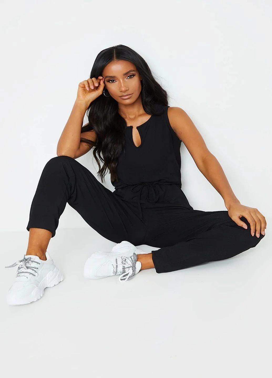 Комбинезон PrettyLittleThing однотонный чёрный кэжуал