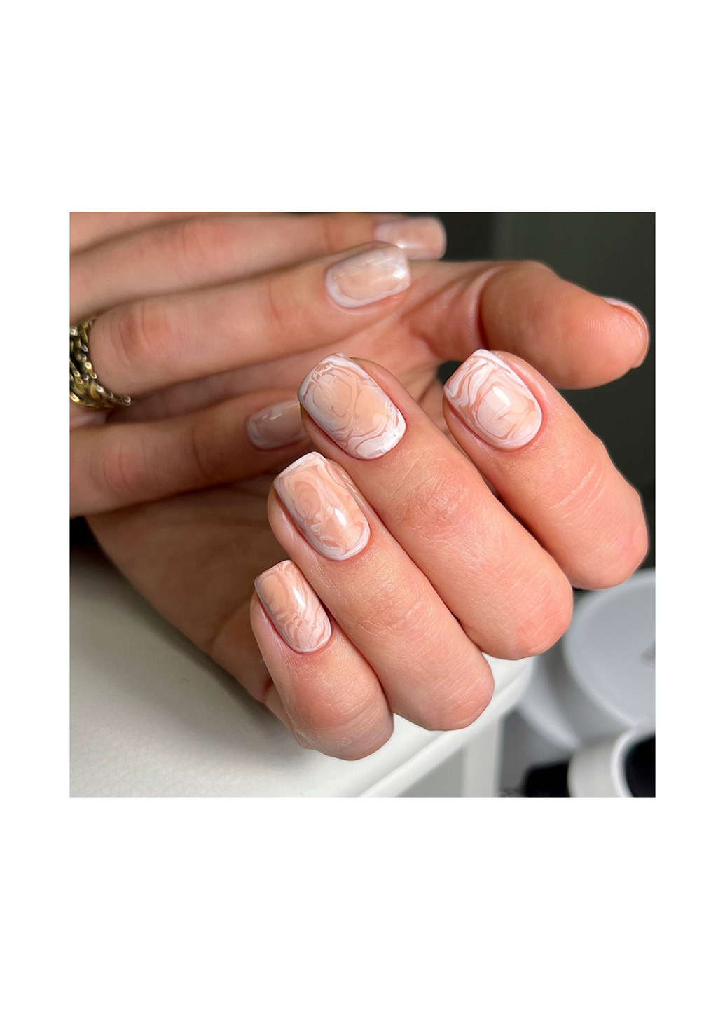 Основа для розтікання гель-лаку Blooming gel, 10 г Izzy (363030781)