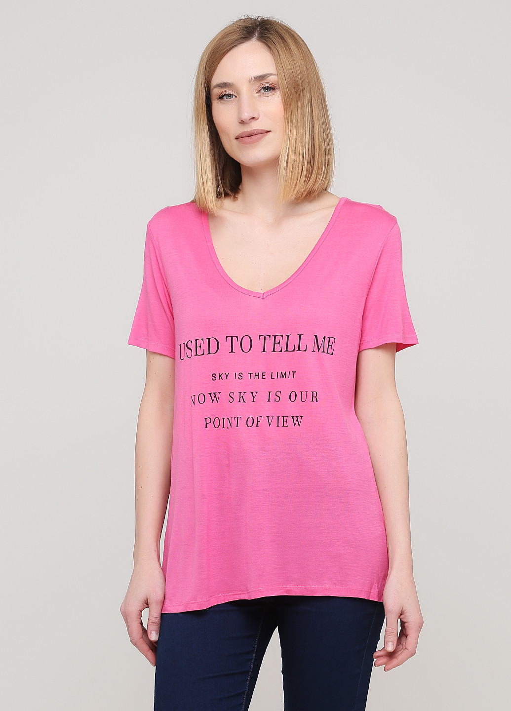 Розовая летняя футболка Lefties