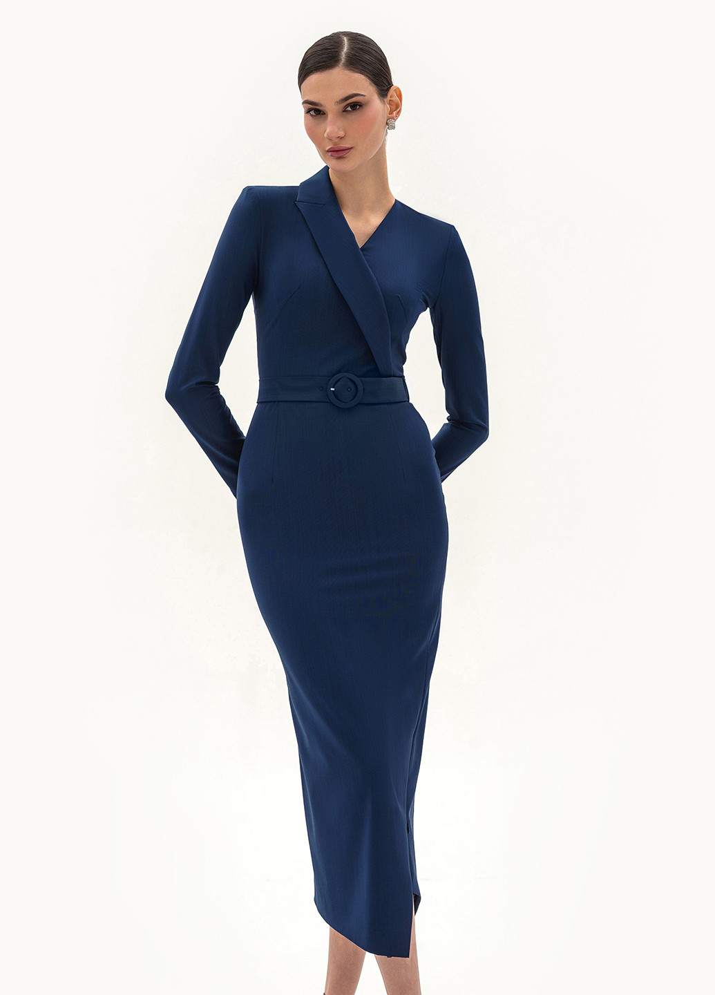 Индиго кэжуал платье на запах, футляр BGL однотонное