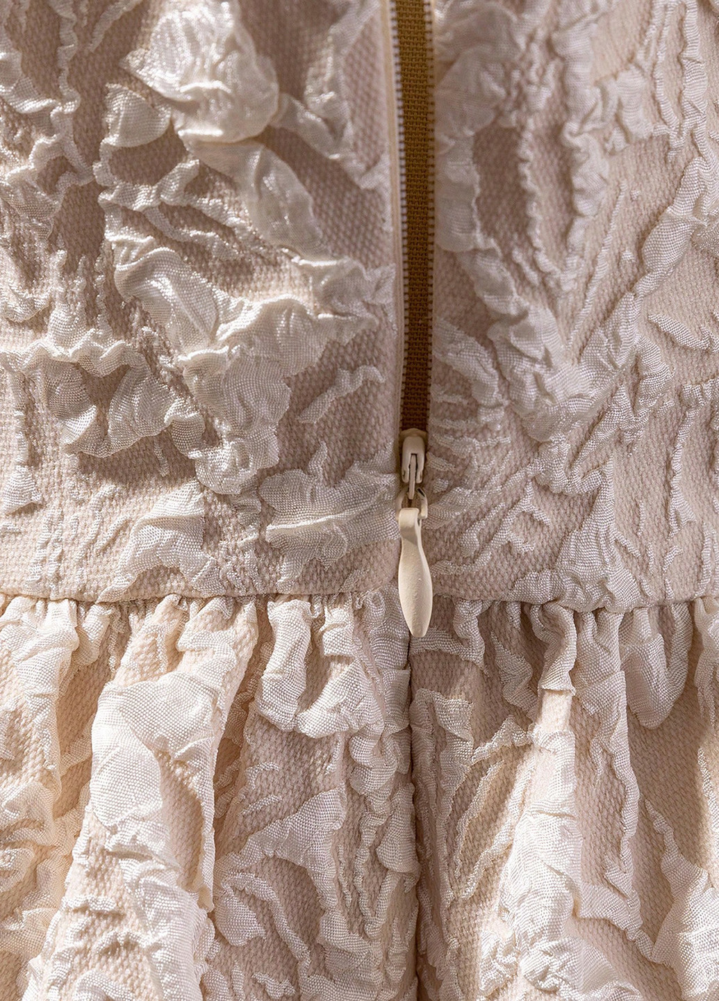 Бежевое платье SHEIN (331739301)