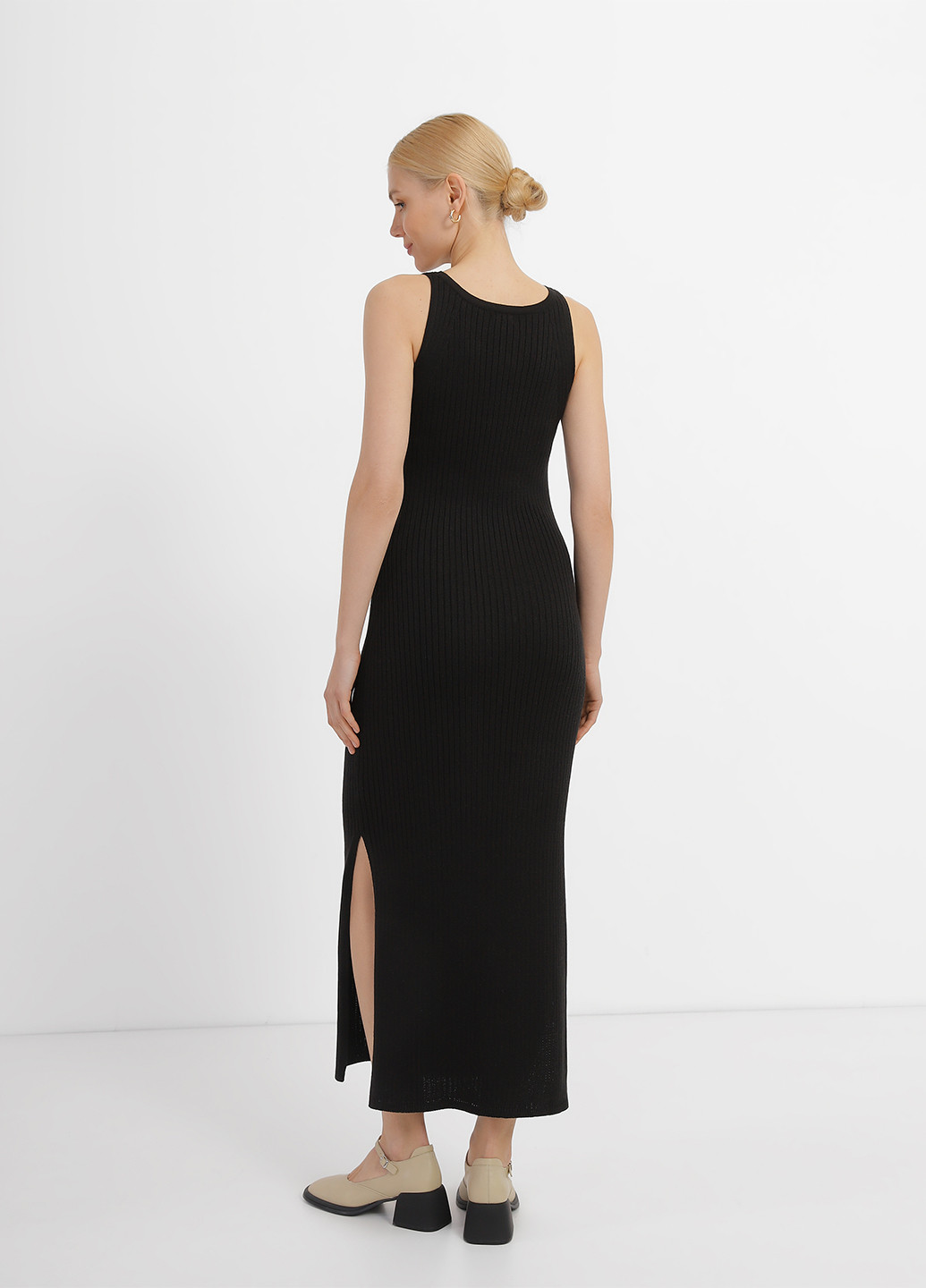 Чорна кежуал сукня футляр Sewel однотонна