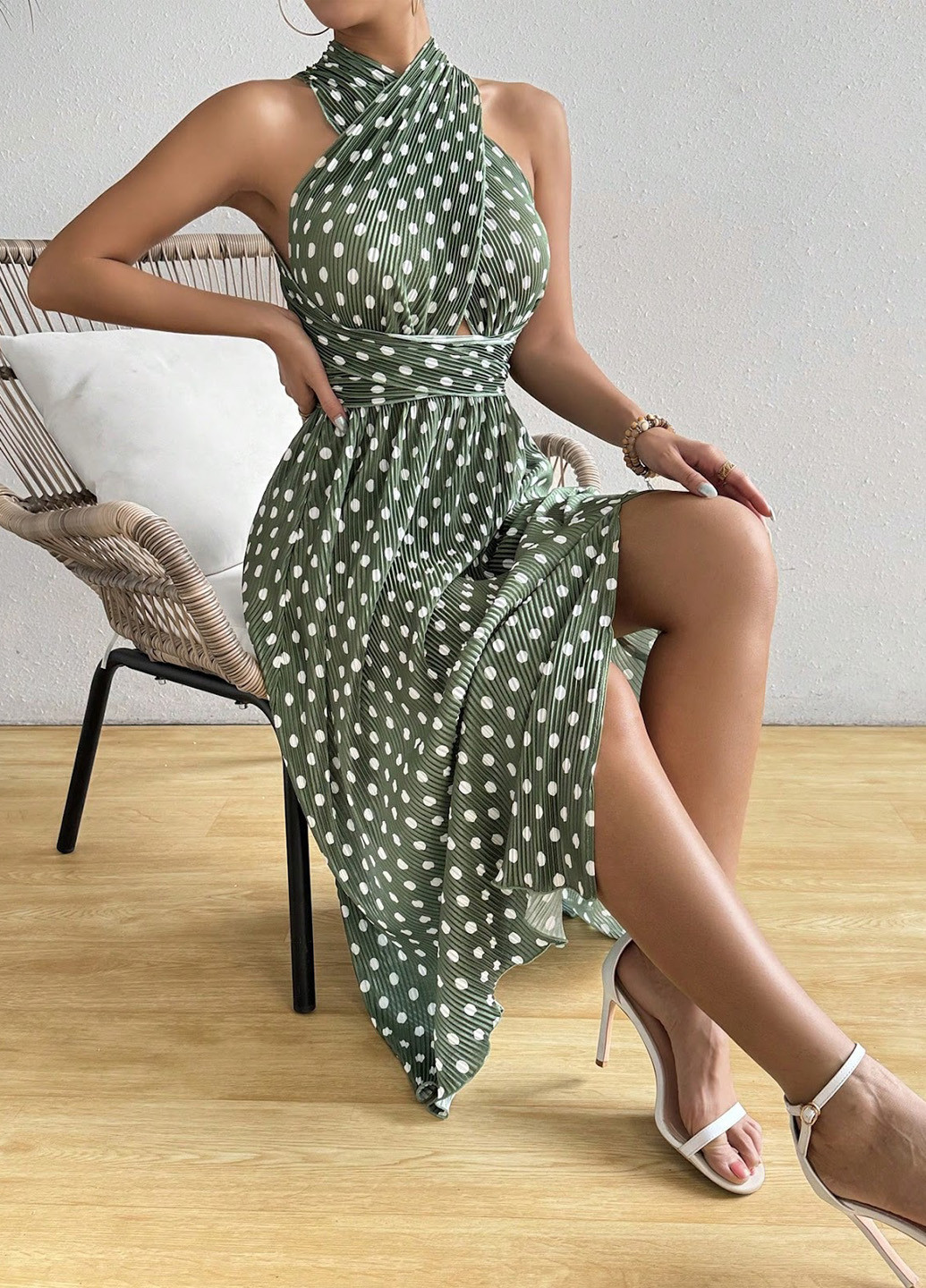 Темно-зеленое кэжуал платье а-силуэт SHEIN в горошек