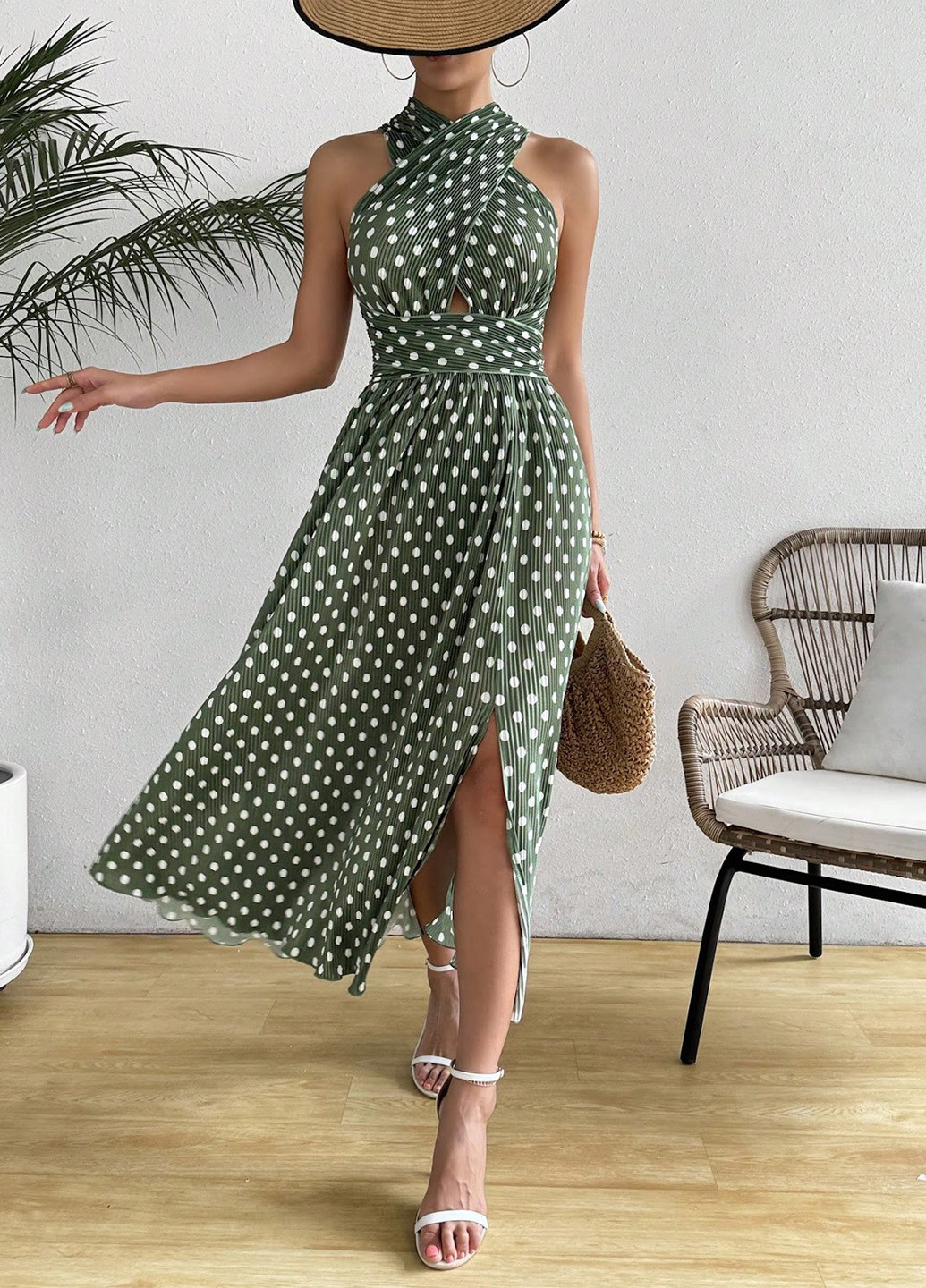 Темно-зеленое кэжуал платье а-силуэт SHEIN в горошек