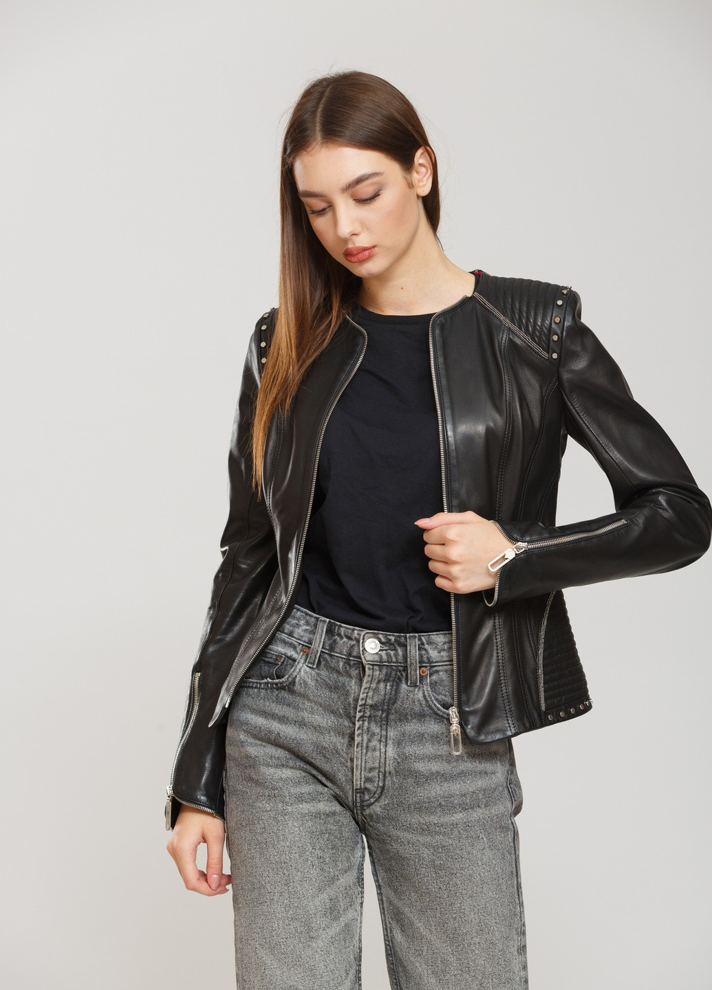 Чорна демісезонна куртка чорний Sacha Pacha