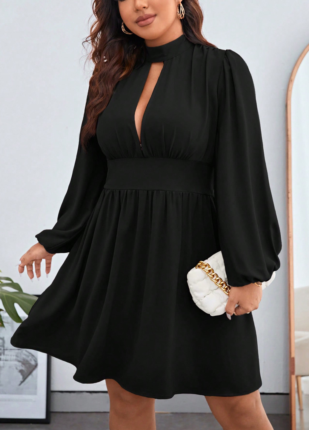 Чорна кежуал сукня кльош SHEIN однотонна