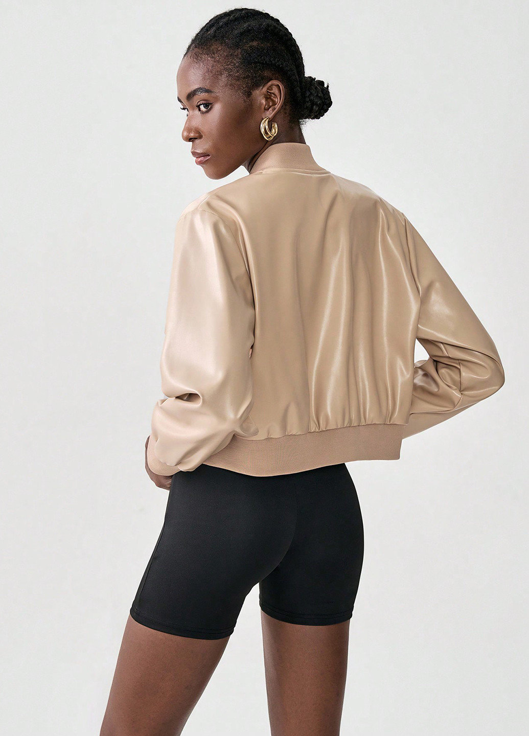 Бомбер SHEIN на кнопках (365781936)