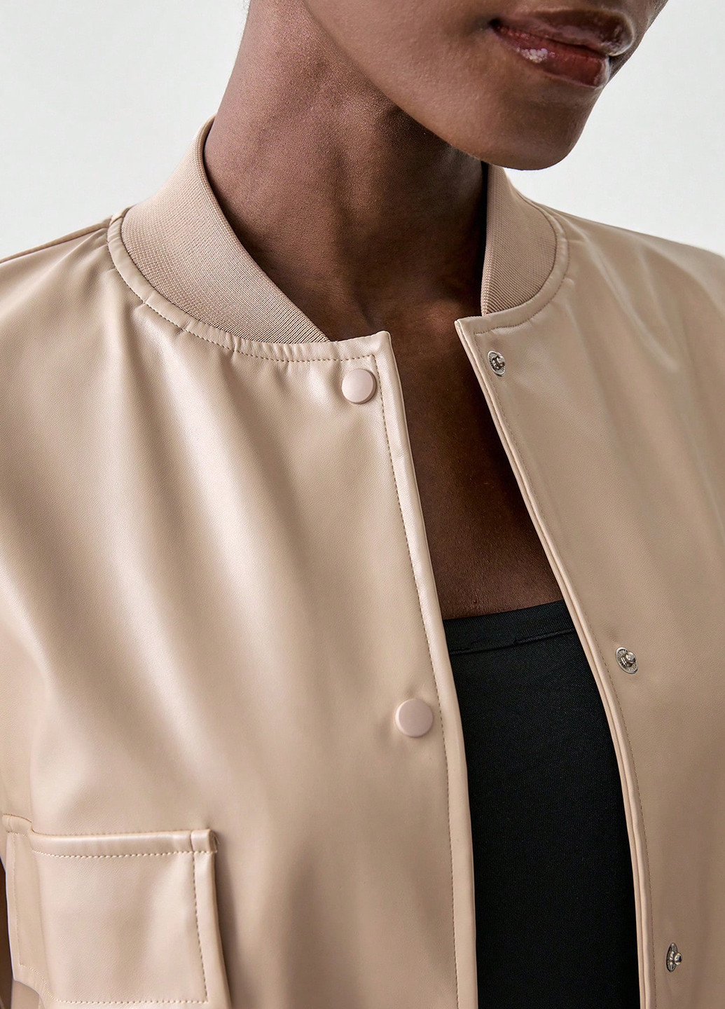 Бомбер SHEIN на кнопках (365781936)