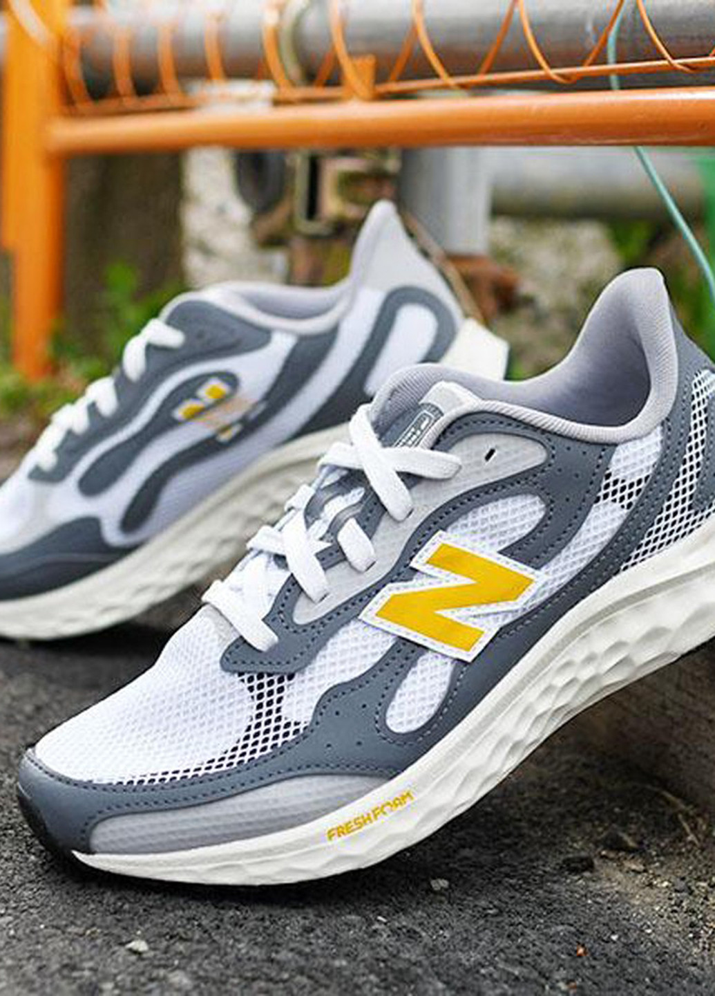 Сірі Осінні кросівки New Balance Arishi v4