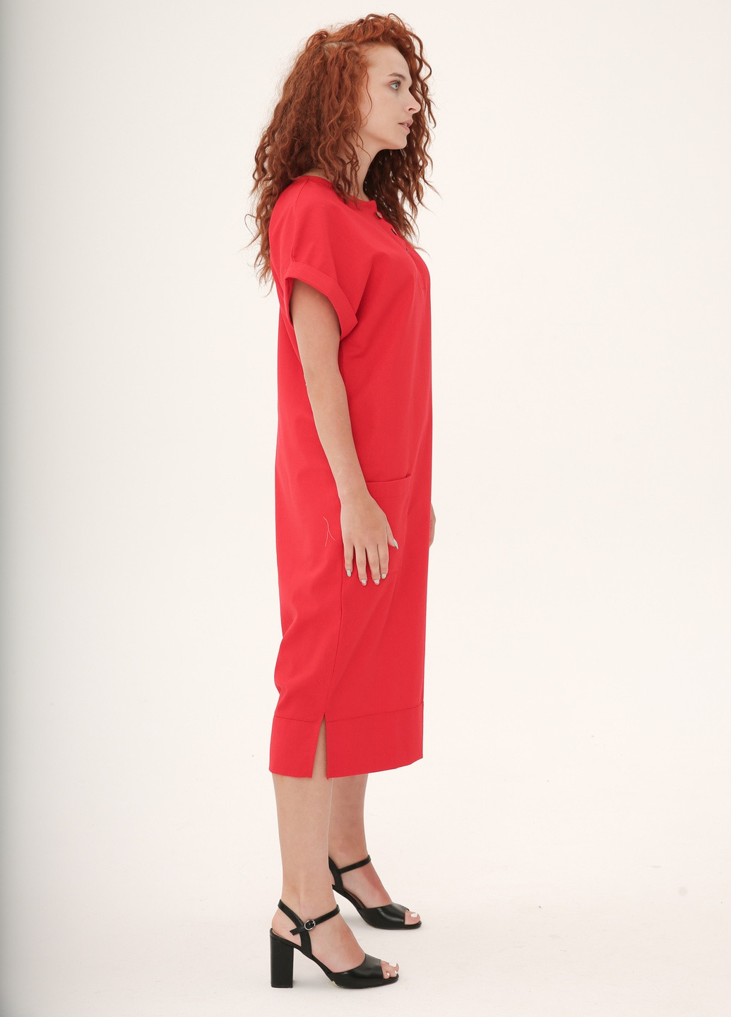 Красное кэжуал красное платье из льна с накладными карманами INNOE однотонное