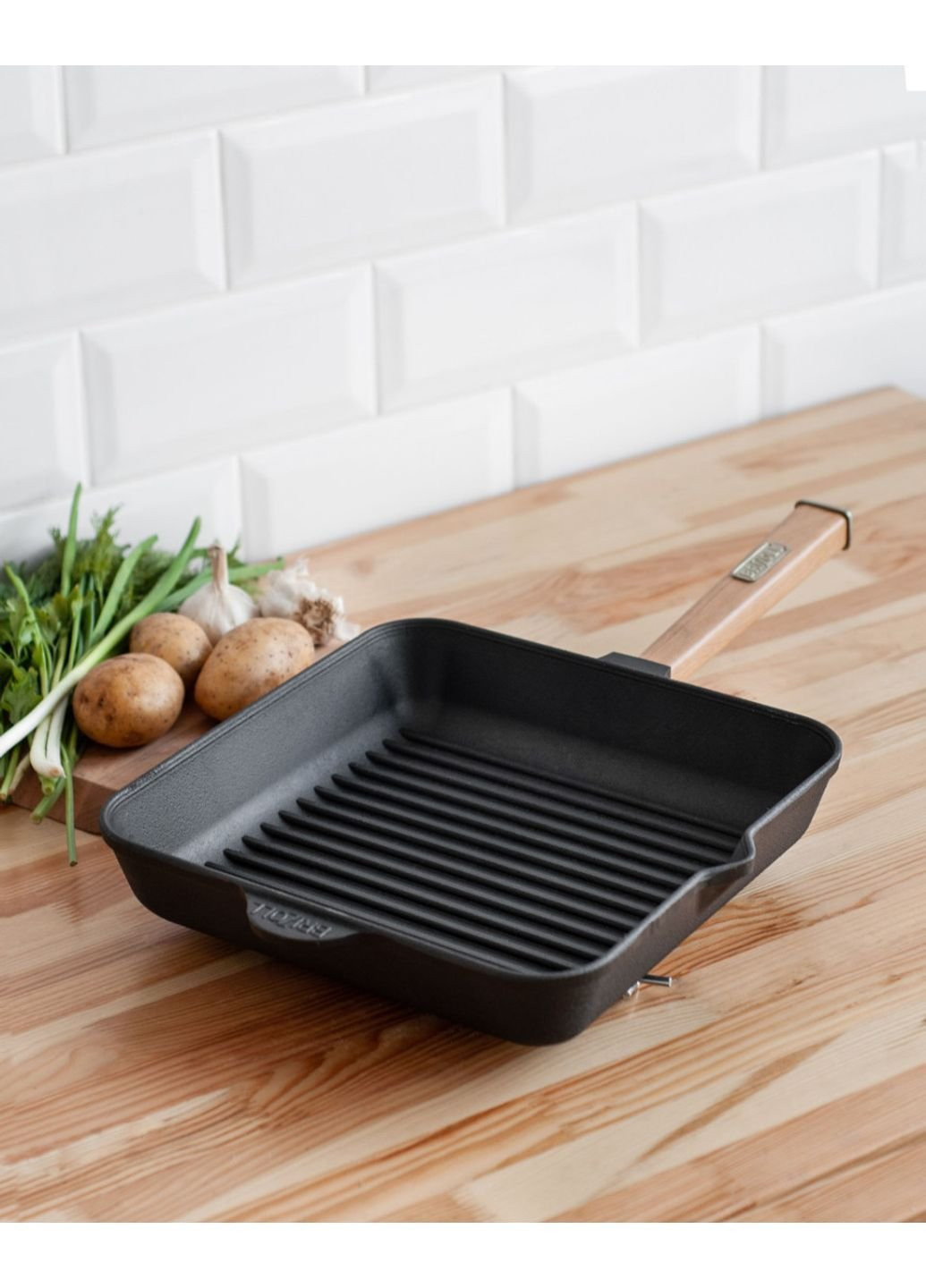 Сковорода гриль Optima O262650G-Р 26х26 см Brizoll (253628418)