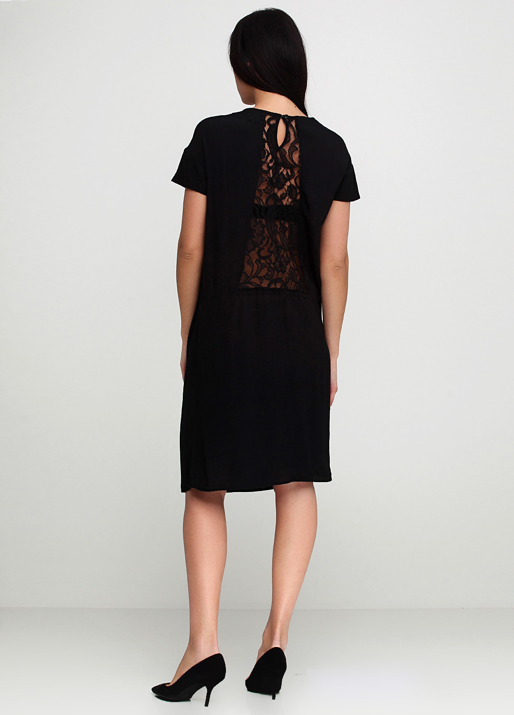 Черное кэжуал платье Saint Tropez однотонное