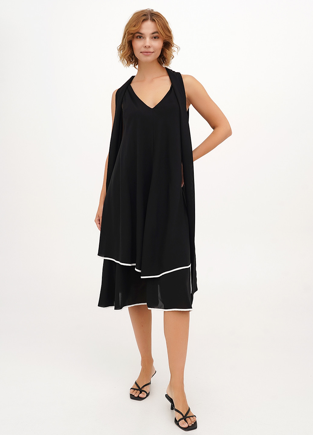 Чорна кежуал сукня а-силует Vicolo однотонна