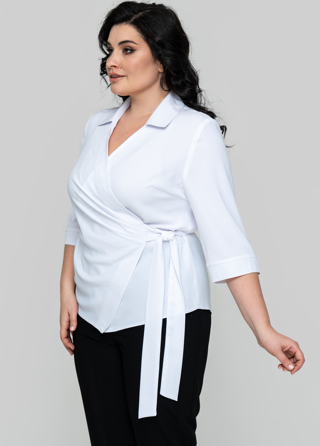 Белая блуза на запах A'll Posa