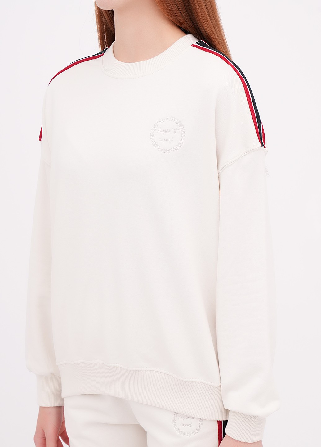 Молочный свитшот EQUILIBRI однотонный лампасы, вышивка (355383113)