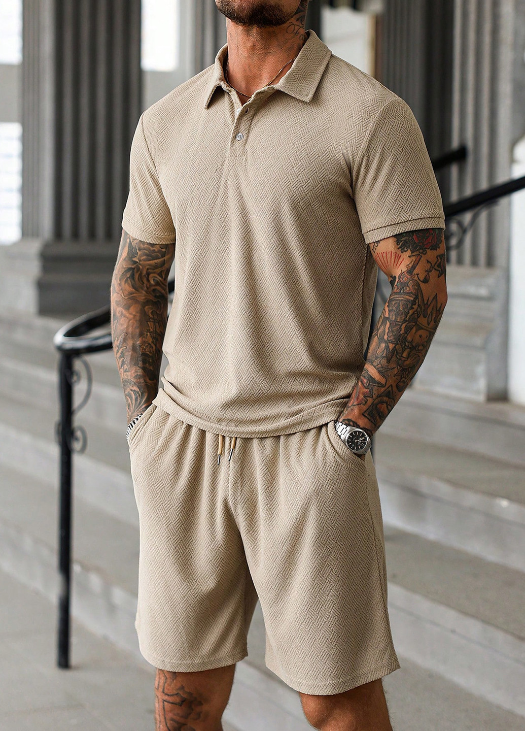 Бежевый демисезонный костюм (поло, брюки) с шортами SHEIN