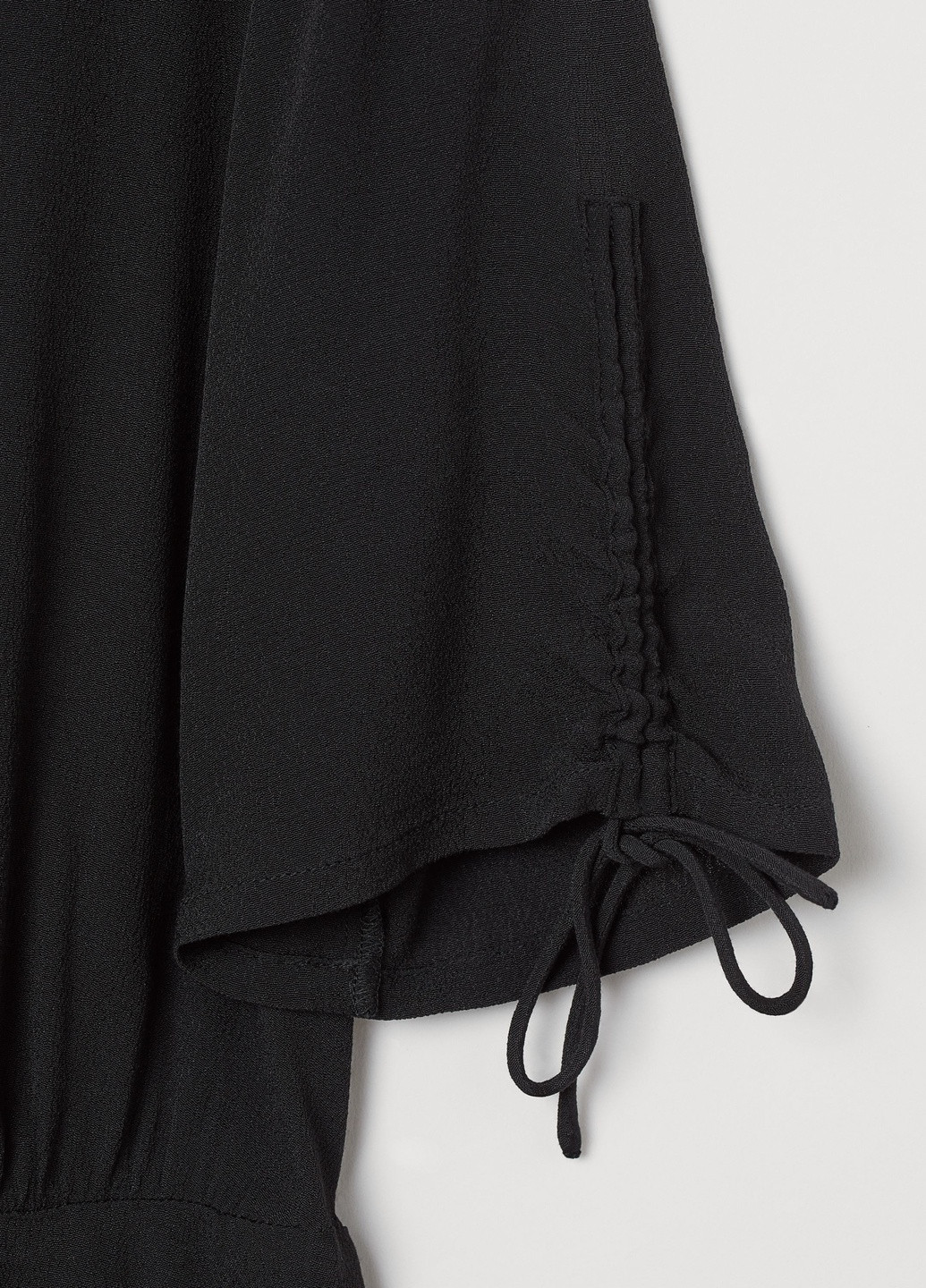 Чорна кежуал сукня H&M однотонна