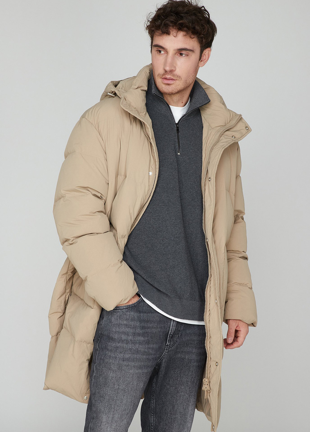 Бежевий зимній Пуховик PRPY