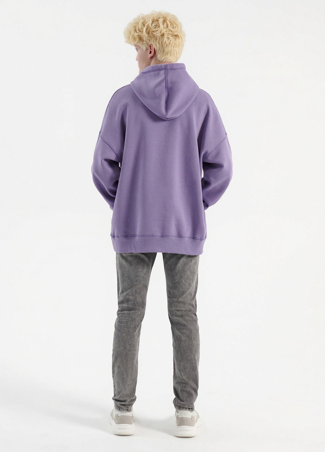 Серые демисезонные скинни джинсы House