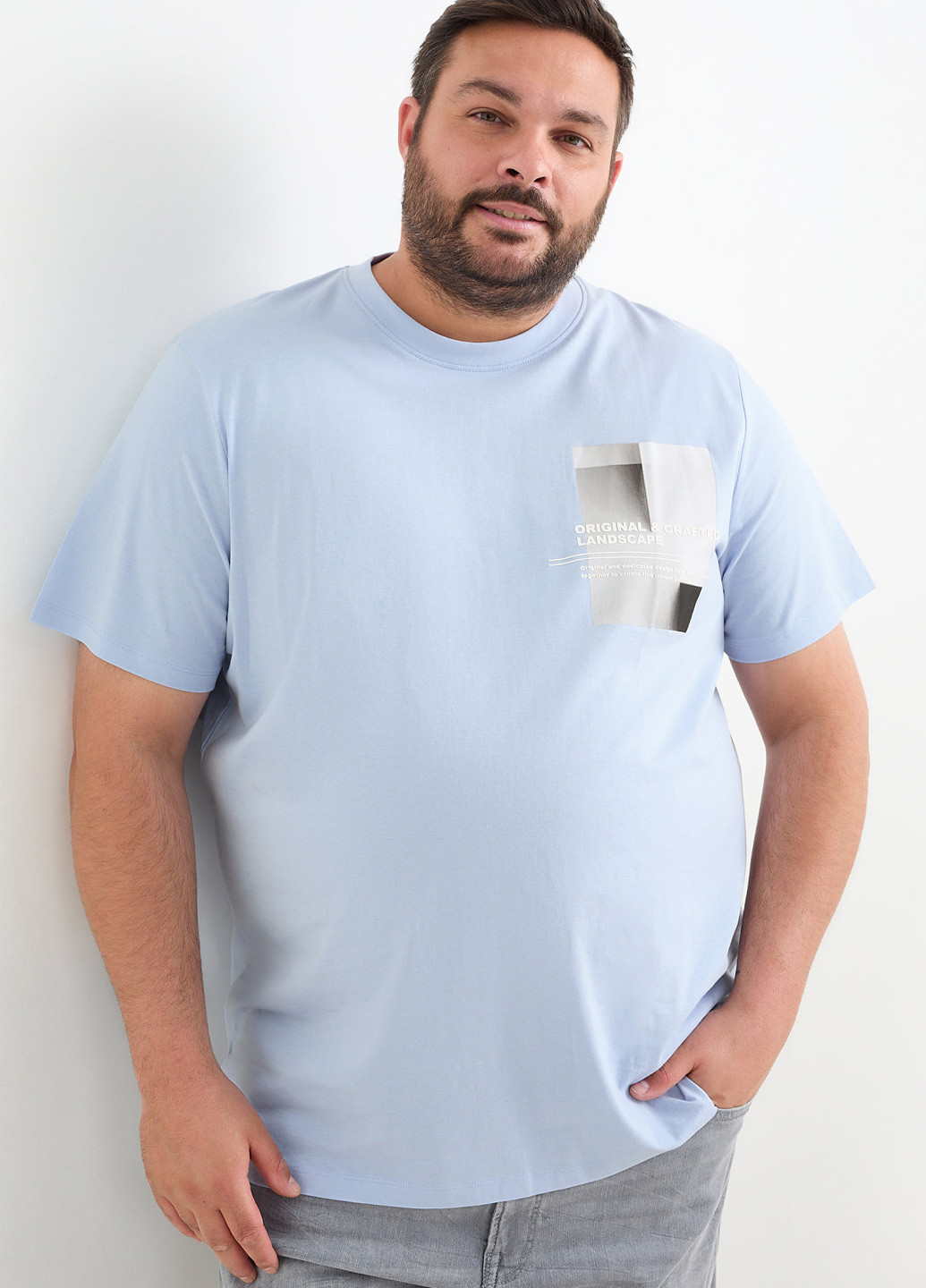 Голубая футболка C&A