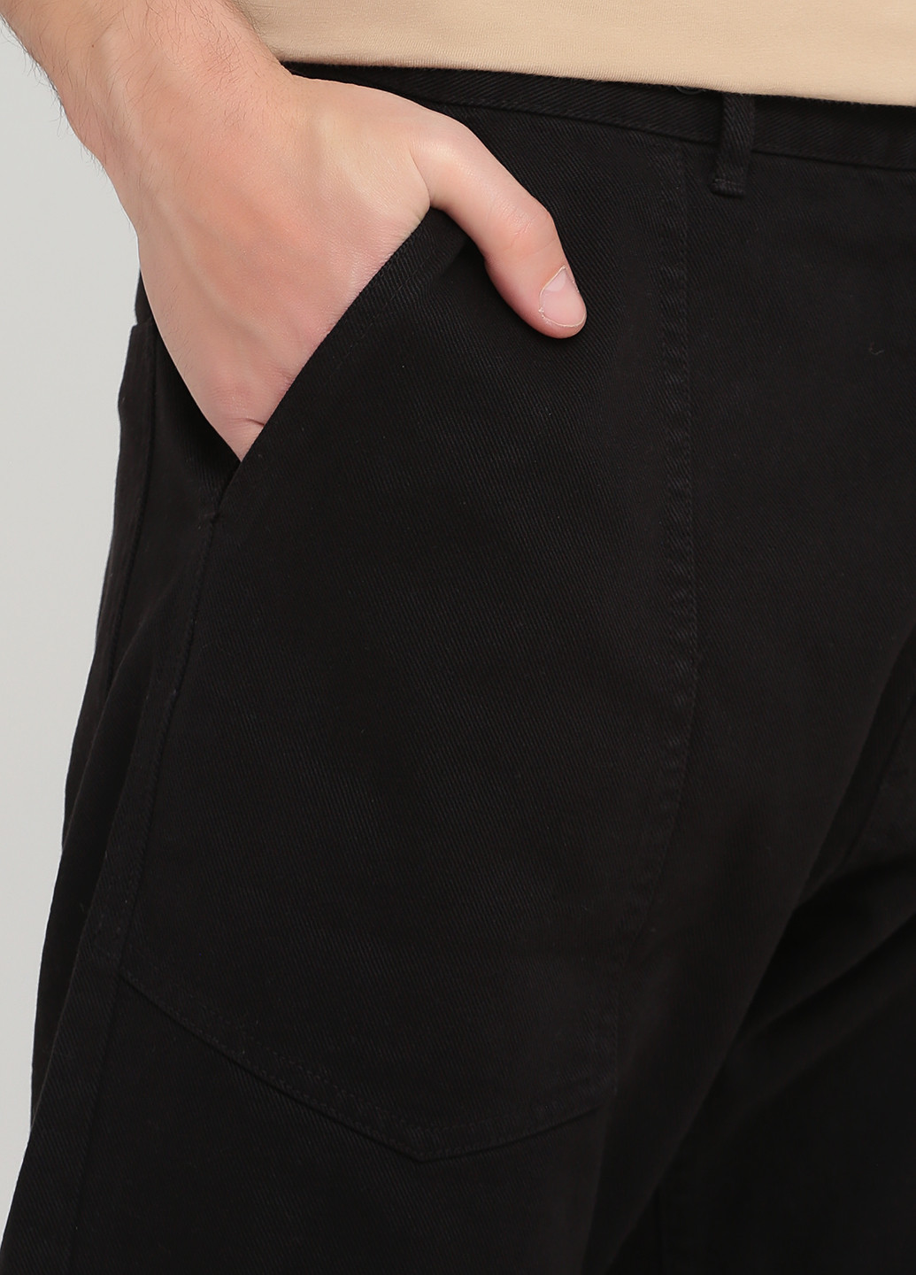 Черные кэжуал демисезонные укороченные брюки Zara