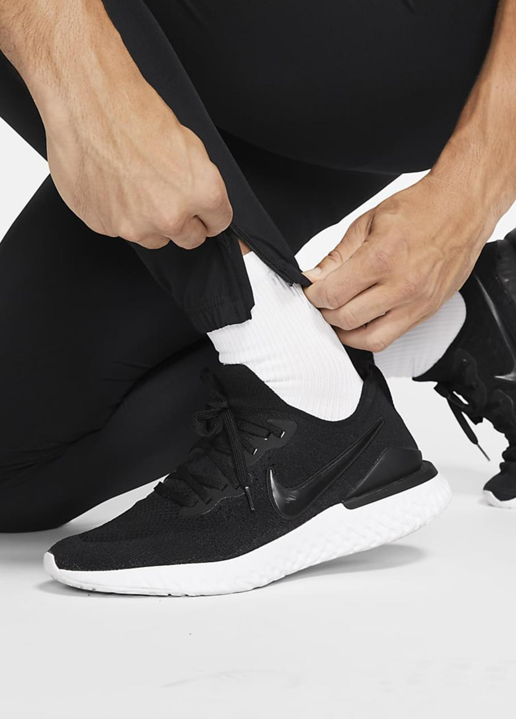 Штани BV4833-010 Nike Woven Running Pants (321505912)