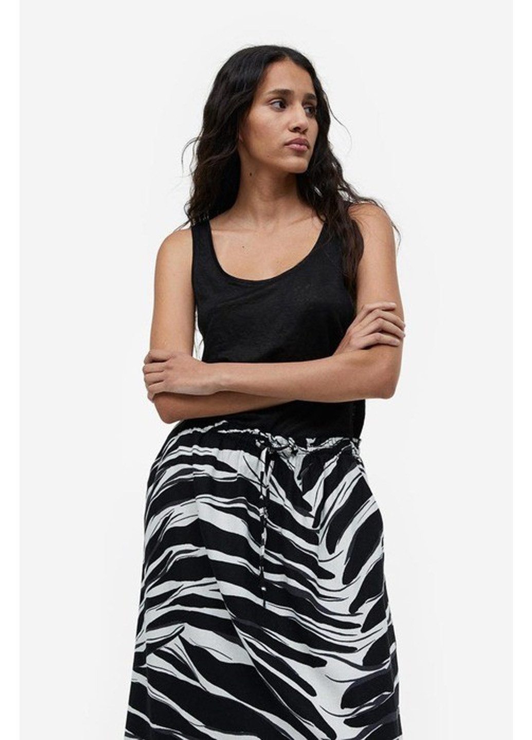 Черно-белая кэжуал зебра юбка H&M а-силуэта (трапеция)