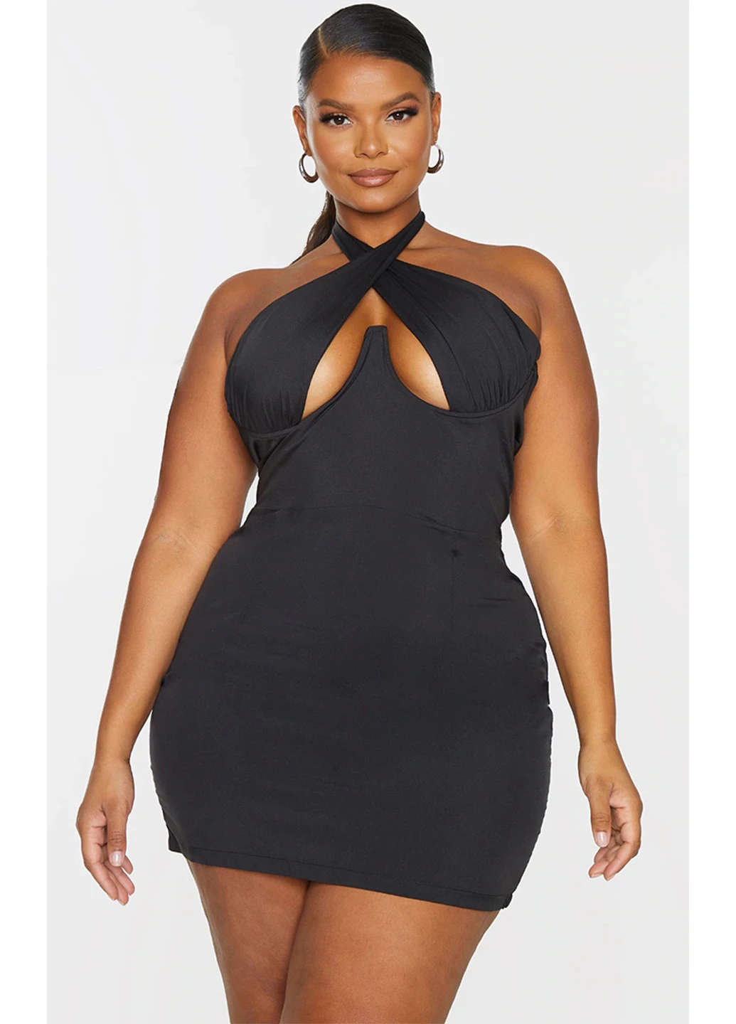 Черное кэжуал платье PrettyLittleThing однотонное