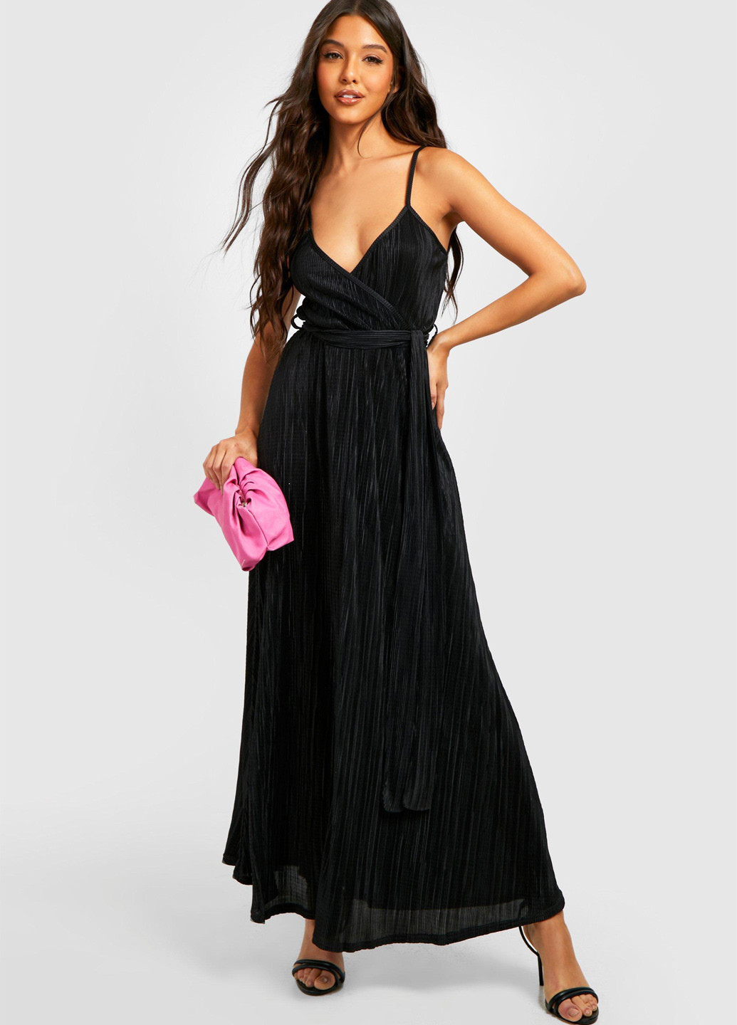 Черное кэжуал платье на запах Boohoo однотонное