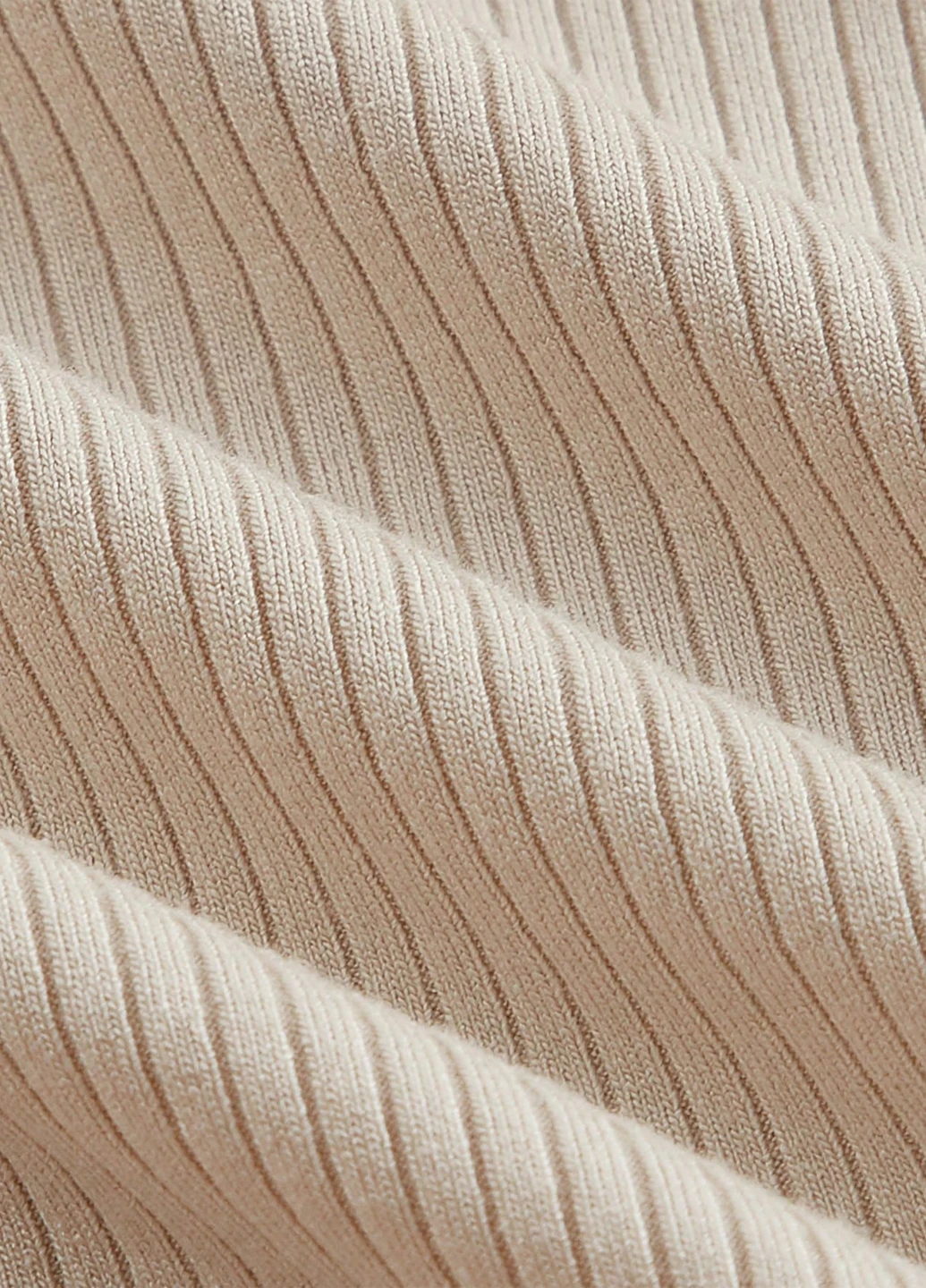 Футболка SHEIN (365685436)