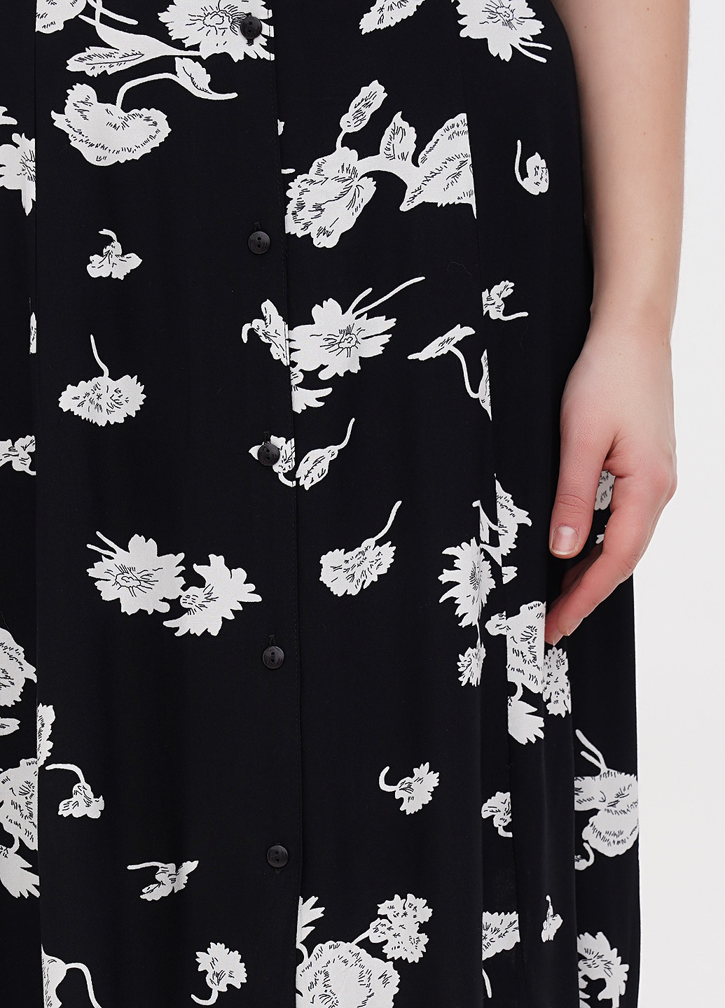 Чорна кежуал сукня сорочка Minus з квітковим принтом