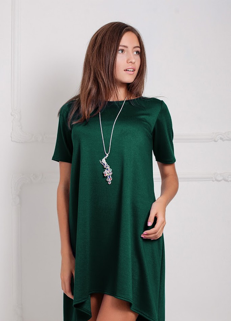 Зеленое кэжуал асимметричное женское платье свободного кроя из французкого трикотажа lovato зеленый Podium однотонное