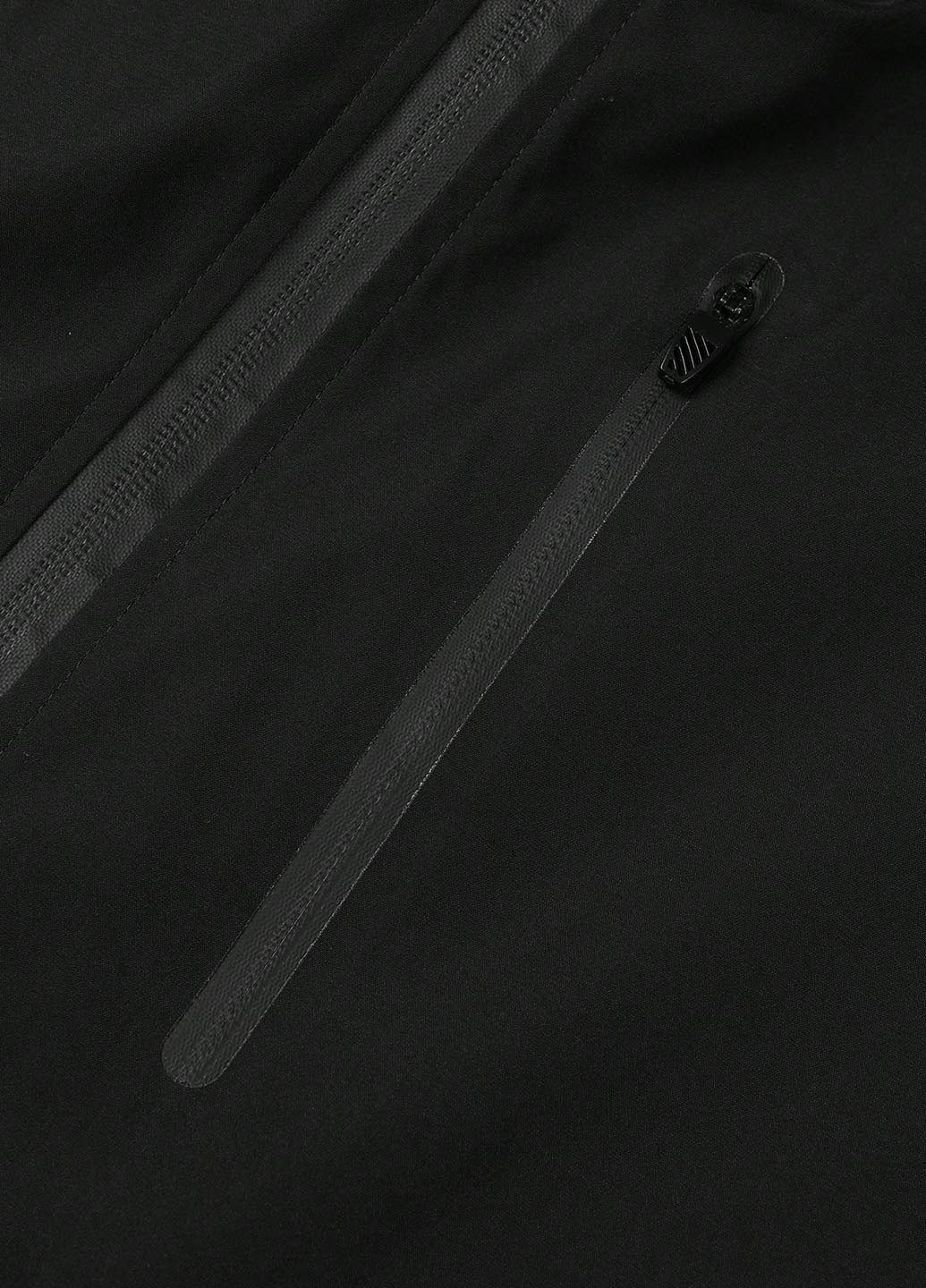 Чорна демісезонна куртка SHEIN