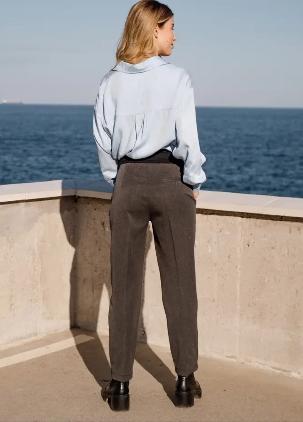 Серые кэжуал демисезонные классические брюки To Be