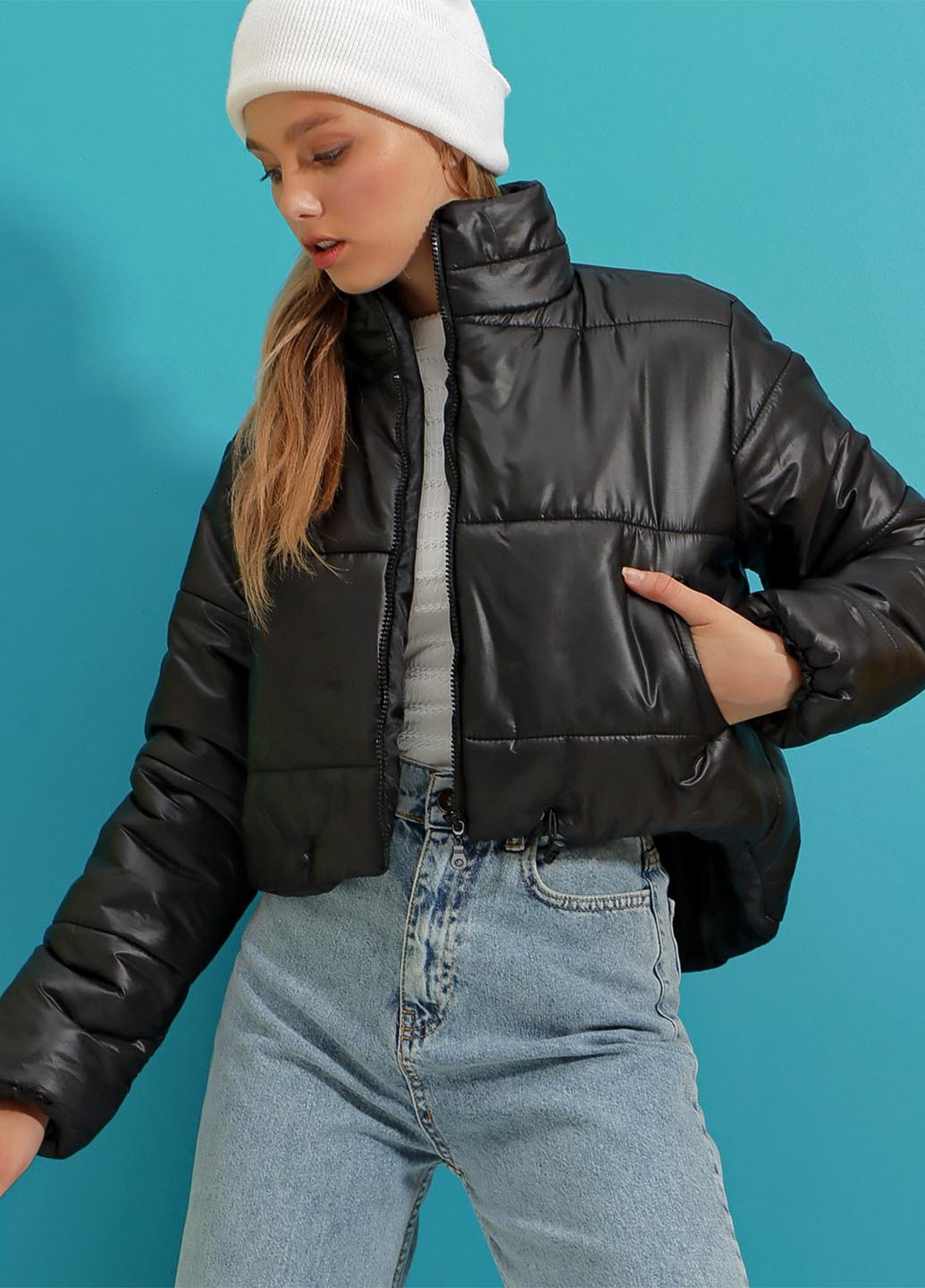 Черная демисезонная куртка Trend Alacati Stili