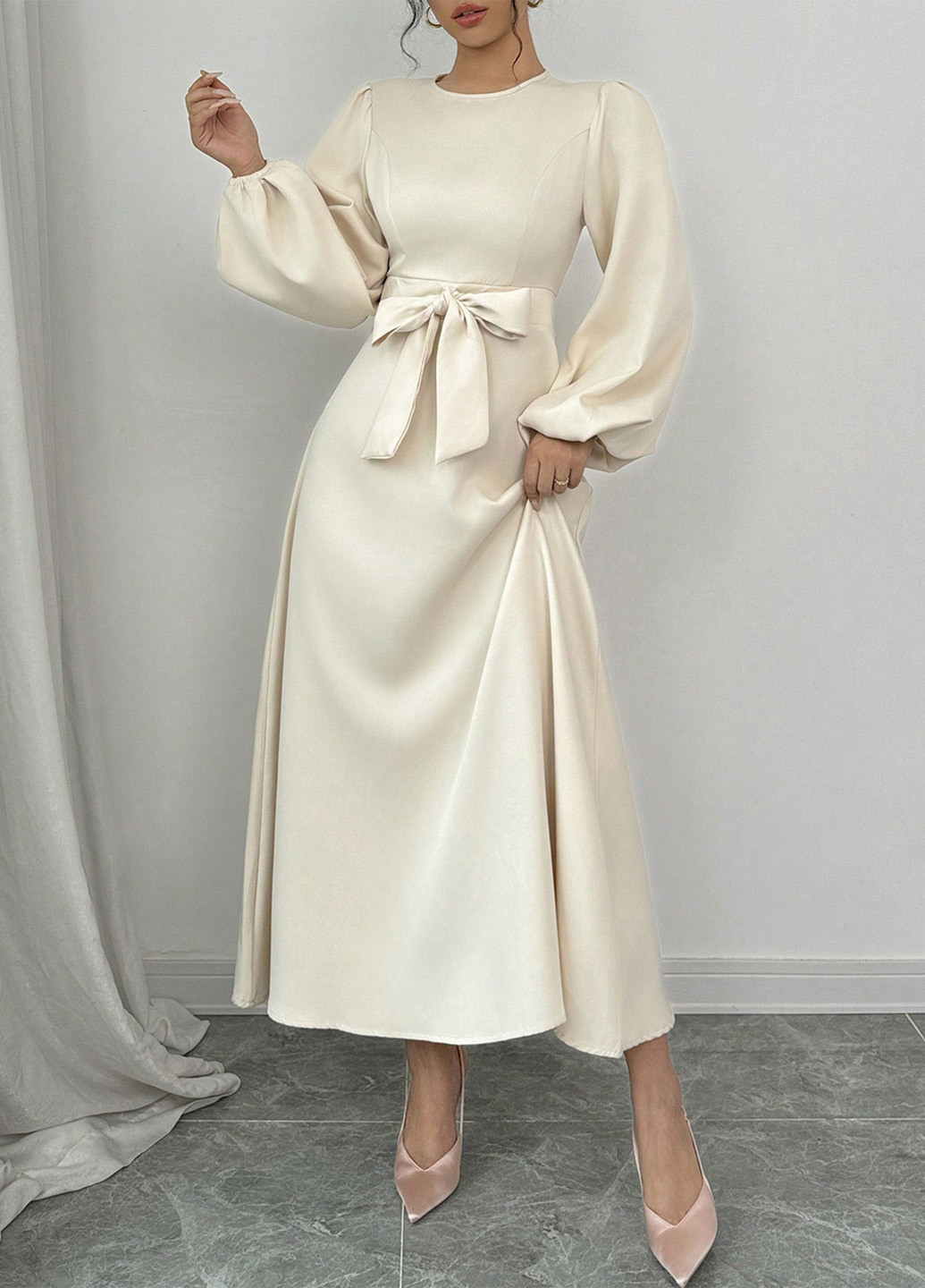 Молочное кэжуал платье а-силуэт SHEIN однотонное