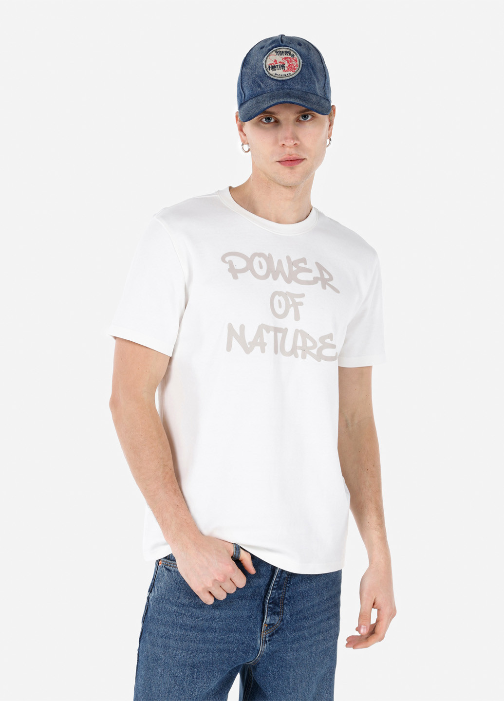 Белая футболка Colin's