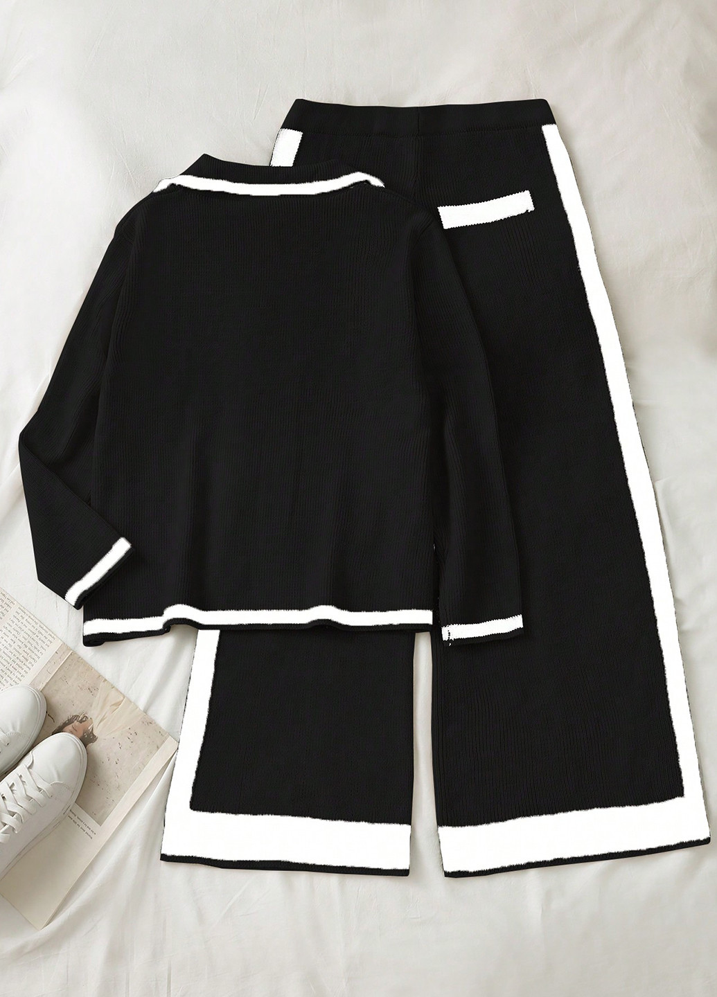 Черно-белый демисезонный комплект (кофта, брюки) SHEIN